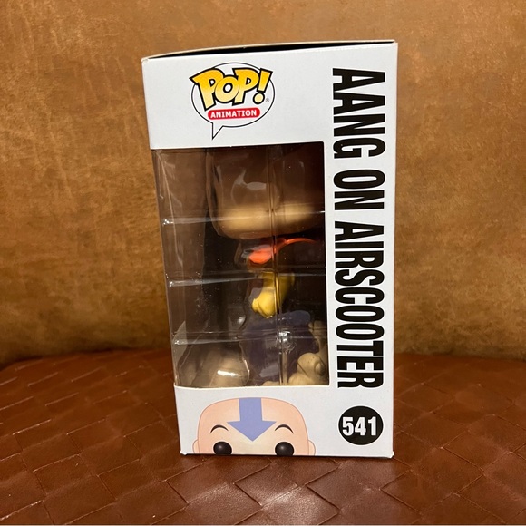 Funko Pop- Avatar the last air bender- Ang on air scooter -541 - Picture 2 of 3